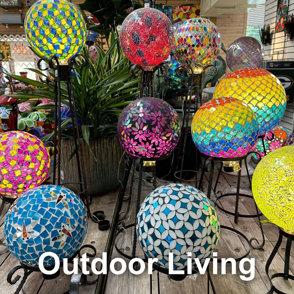 Outdoor Living button